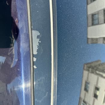 Disappointed with My 2019 Peugeot 508: Paint Peeling and Interior Issues