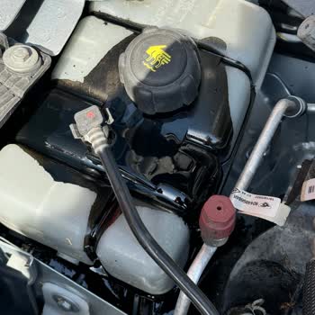 Renault Trucks Üretim Hatasını Müşterisine Yükleyen Garantiyi Bozan Renault Ve Servis