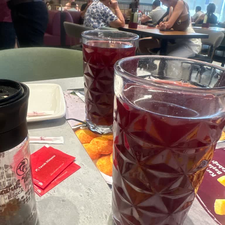 Tavuk Dünyası Terracity Şubesi Şikayet