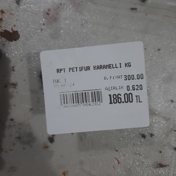 Onur Market Küflü Bozulmuş Ürün Sattılar...