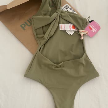 Pull and Bear Pull And Beardan Aldığım Mayo Hijyen Bandı Olmadan Pis Gönderildi!