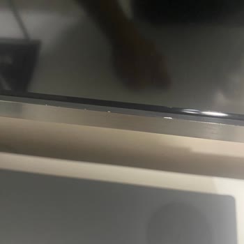 Vestel 9700 65 İnch Çerçeve Sorunu