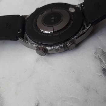 Teknodrone.com Titanyum Kasa Mı? Terlemeden Deforme Olan Akıllı Saat