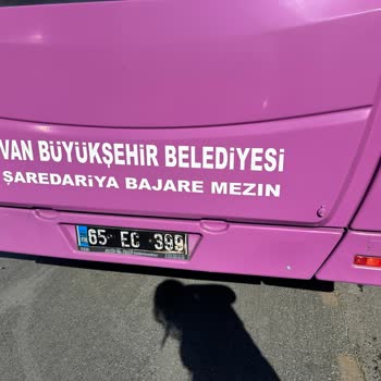 Van Büyükşehir Belediyesi Şoför Beyin Saygısız Tavırları