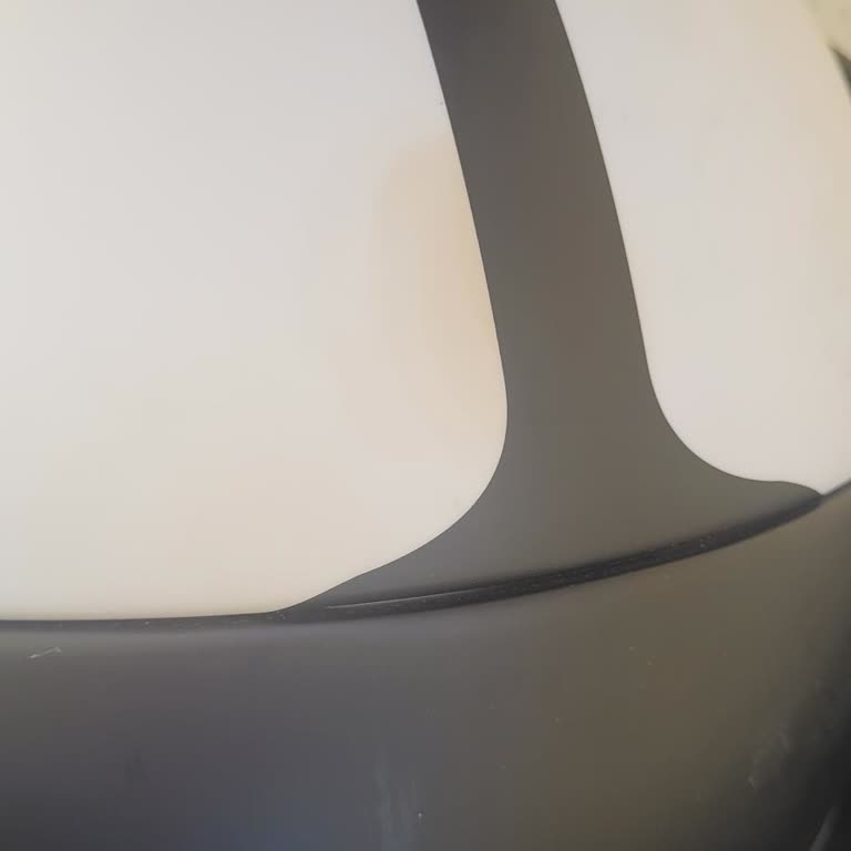 Özen Motor LS2 Kask Kendi Oluşan Leke Sorunu