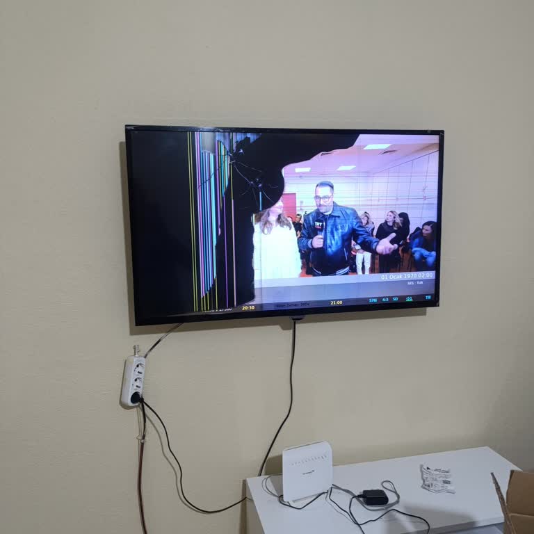 Eksper Nakliyat (İstanbul) Profesyonellikten Uzak Hizmet Ve Kırılan Eşyalar