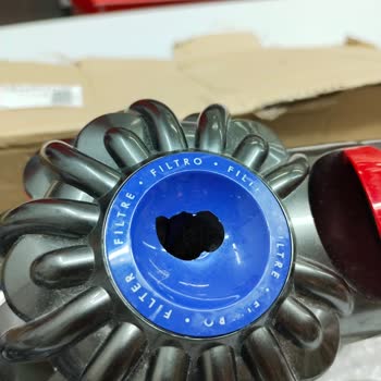 Dyson V8 Garanti De Yapılmadı