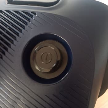 Evdiz Daha 3 Gün Olmasına Rağmen Kusurlu Ürünü Değişim Almadı.