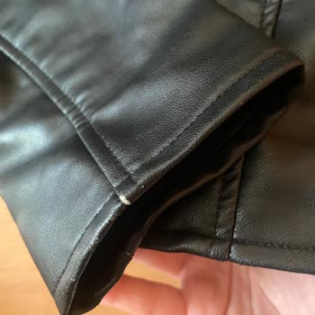 Pull and Bear Defolu Deri Ceket