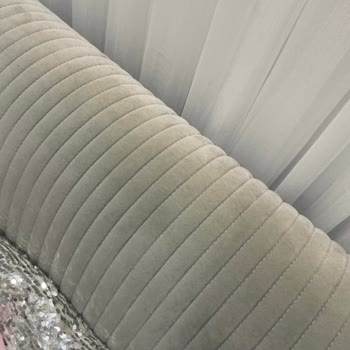 Akyüz Mobilya Koltuk Renk Atma Ayak Kırılma Ve İlgisizlik