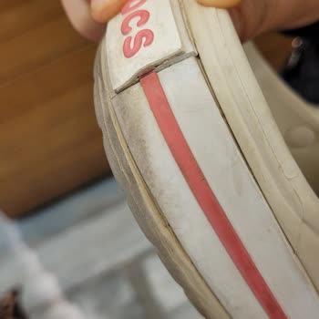 Crocs Terlik & Ayakkabı Kasabadan Alınan Crocsun Kısa Sürede Patlaması