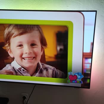 Philips TV 55OLED759 TV Aldım Pişmanlık Yaşadım.