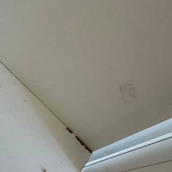 Kargılı Mobilya Siparişimiz Kusurlu Geldi