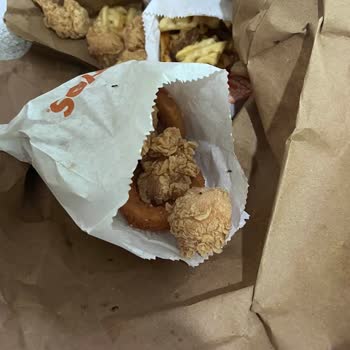 Popeyes'tan Karıncalar Çıktı!