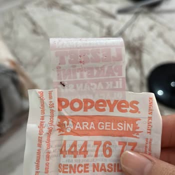 Popeyes'tan Karıncalar Çıktı!