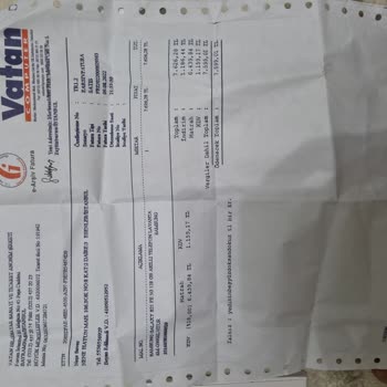 Samsung S21 Fe Kapak Ayrılıyor Ve Cihaz Yanıyor.