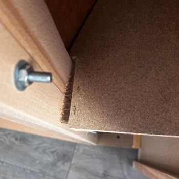 I Got No Help Despite Waiting All Day for My Ikea Sofa Which Has Joint Issues