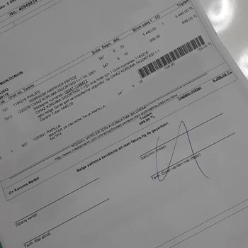 PHILIPS Ev Aletleri Philips Airfryer Çok Kısa Sürede Deforme Oldu.