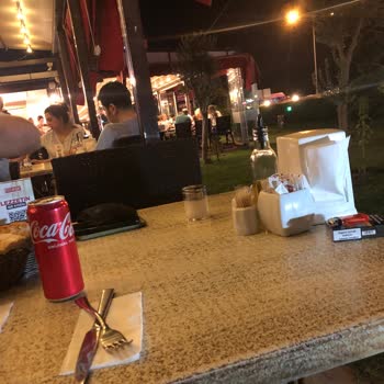 Özcanlar Köfte Kişiye Göre Muamele.