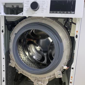 Arçelik Çamaşır Makinesi Su Kaçağı Problemi