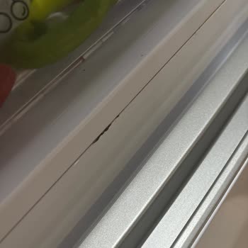 Vestel'den Aldığımız Buzdolabı Küflendi!