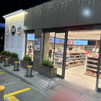 Bonjur Köy Bonjour Sigara Vermiyor