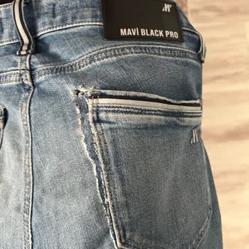 Mavi Jeans Merdivenaltı Üretim