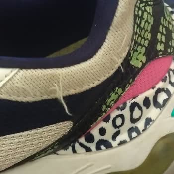 Skechers Ayakkabıların Haline Bakın