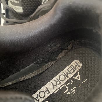 Skechers Ayakkabı 2-3 Ay Kullanımda Delindi