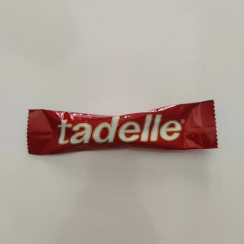 Tadelle Paket İçerisinde Yarım Çikolata