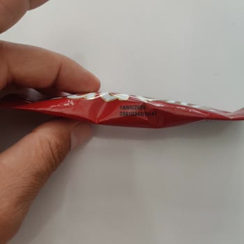 Tadelle Paket İçerisinde Yarım Çikolata