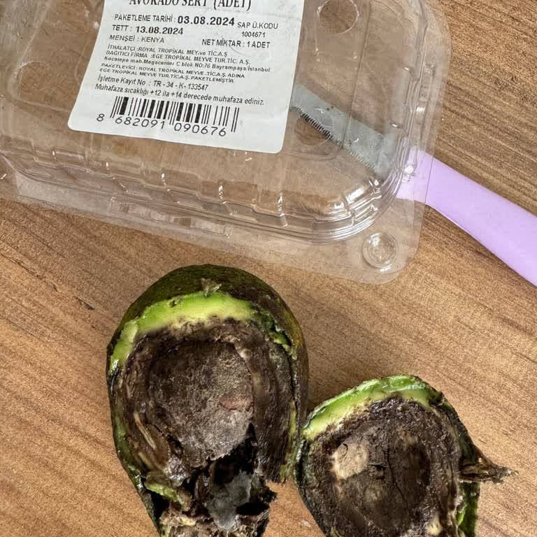 Getir Çürümüş Avokado Gönderildi