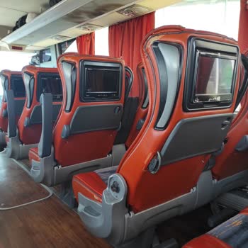 As Adana Seyahat -Otobüslerinin Kalitesizliği Ve Tutarsız Kalkış Saati