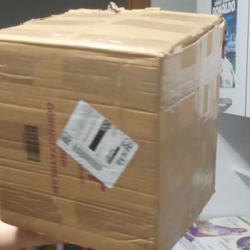 Uğur Koleji Kitap Sorunu