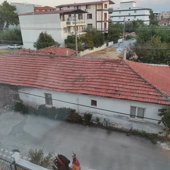 Manisa Büyükşehir Belediyesi Yoğun Şikayetlere Rağmen Açılamayan Yol