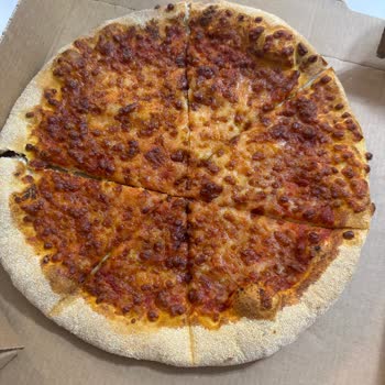 Domino's Pizza Hamur Kullanmadan Pizza Yapmış