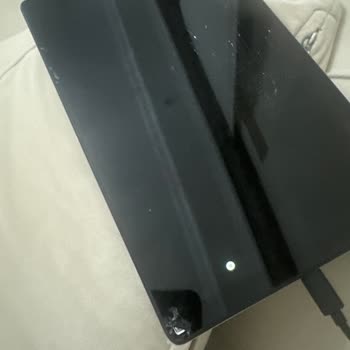 KVK Tablet Fiyatından Çok Ekran Ücreti İstendi