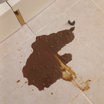 Nd Ve Hepsiburada Firmalarından Şikayetçiyim