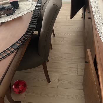 Nill's Mobilya Nills Denizli Şubesi'nden Aldığımız Mobilyaların Menteşe Sorunu