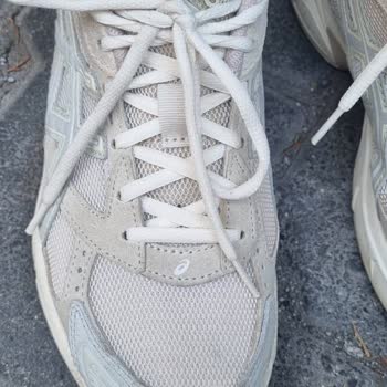 ASICS Satın Aldığım Ayakkabıda Kalite Sorunları Ve İade Süreci
