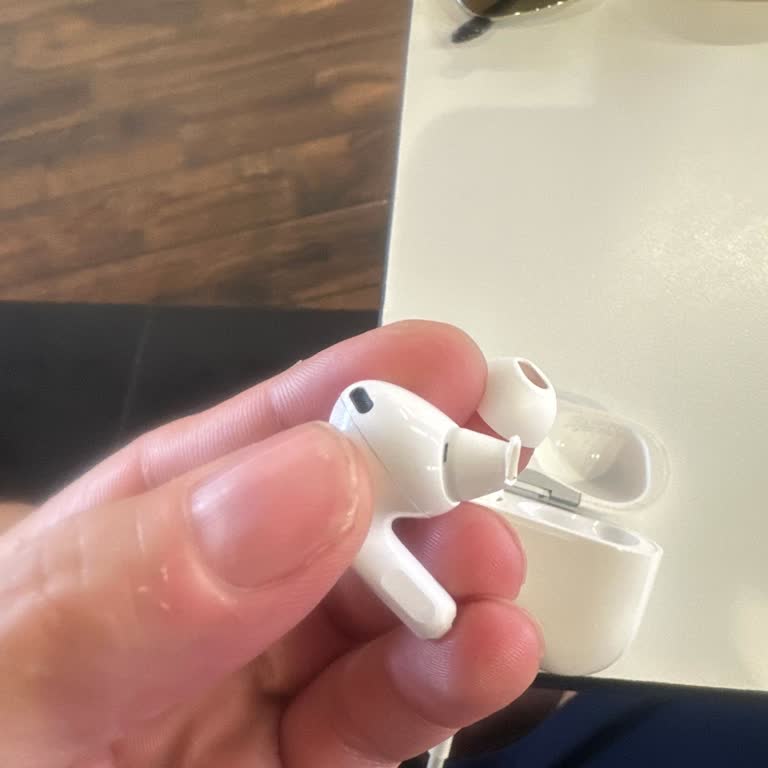 Apple Kendi Kendine Soydan Kulaklık Malzemesi