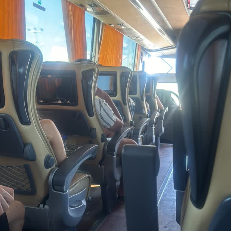 Metro Turizm Geç Kalkma Saygısız Hareketler
