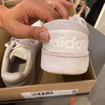 In Street Ve Adidas Ürünlerinin Arkasında Durmuyor