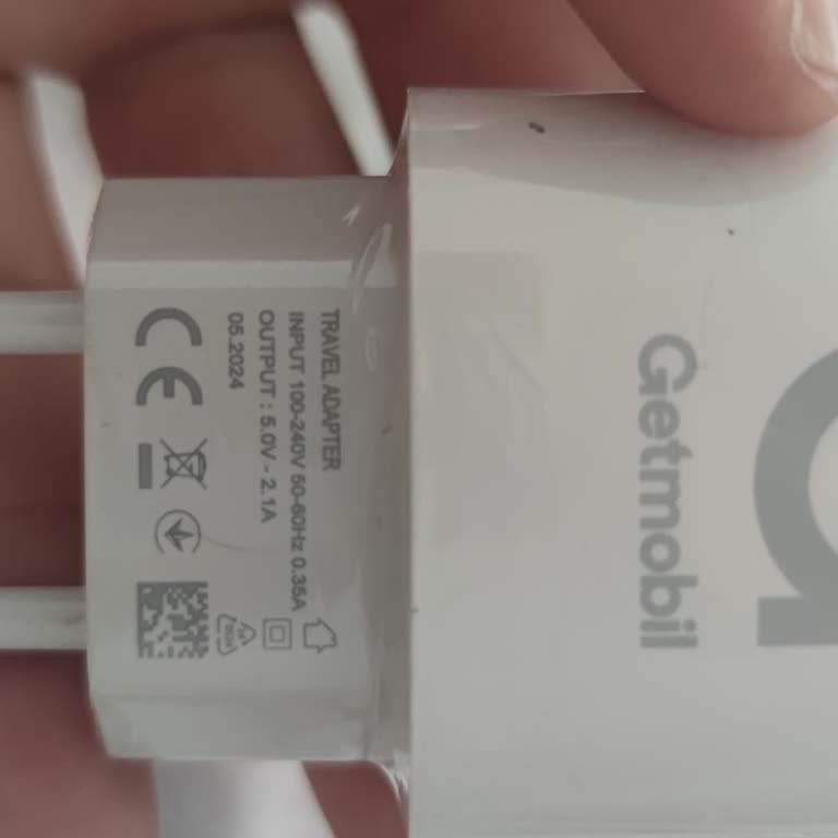 Getmobil Düşük Kalitede Ve Yavaş Şarj Aleti Gönderdi