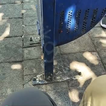 Şişli Belediyesi Çöp Kovasının Orada Ne İşi Var?