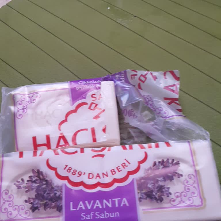 Hacı Şakir Hacışakir Banyo Sabunu Krem Gibi Eline Bulaşıyor