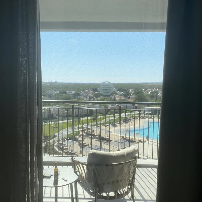 Anda Barut Collection Deniz Manzaralı Oda Hayal Kırıklığı