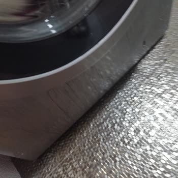Beko Çamaşır Makinesi Siyahlaştı
