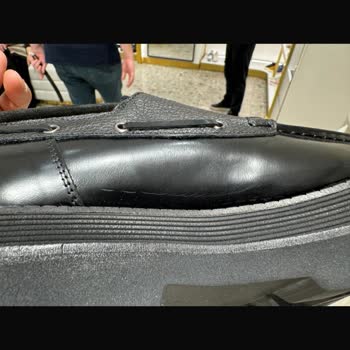 İlvi Ayakkabı Değişim Sorunlu İade İmkansız