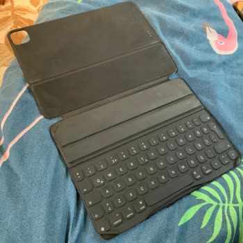 Apple Soyulan Klavyeli Kılıf